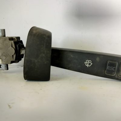 Volvo pyyhkijän viiksi 20424046