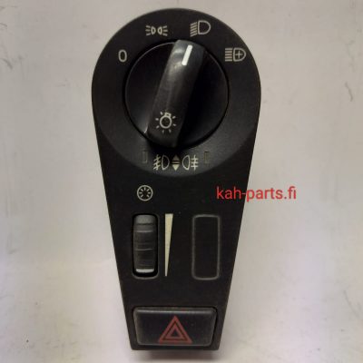 Volvo ajovalojen kytkinpaneeli 20466302