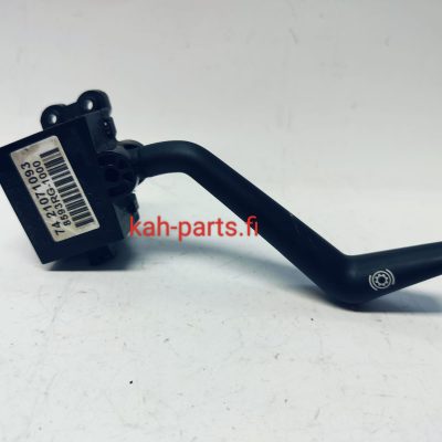 Renault/Volvo hidastimen viiksi 7421071093