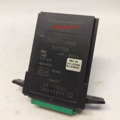 Renault/Sisu keskuslukituksen rele 7420787694