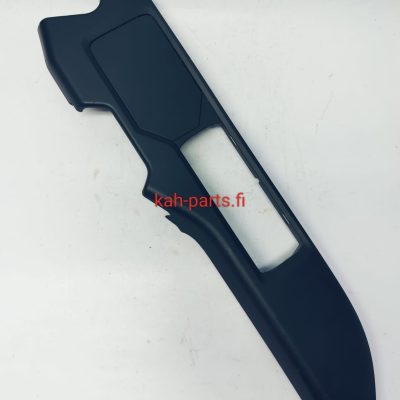 Scania oviverhoilun kytkinpaneelin kehys 2239646, oikea