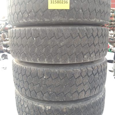 Käytetyt pinnoitetut renkaat vanteineen 315/80 R22,5  4kpl