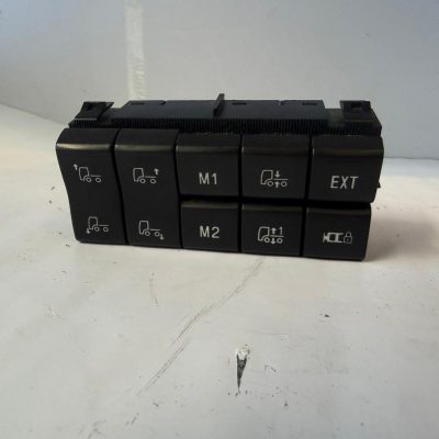 Scania alustansäädön kytkinpaneeli 2557284