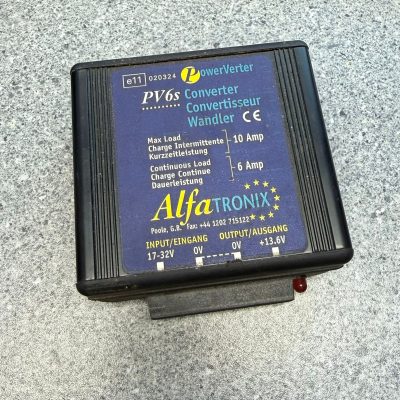 Jännitteenmuunnin pv6s