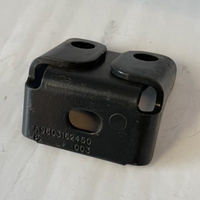 Mercedes-Benz kiinnike A9603162450