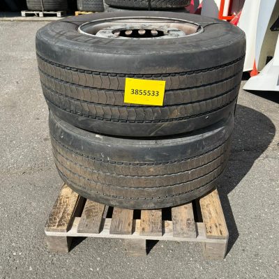 Käytetyt pinnoittamattomat renkaat vanteineen 385/55 22,5 2kpl