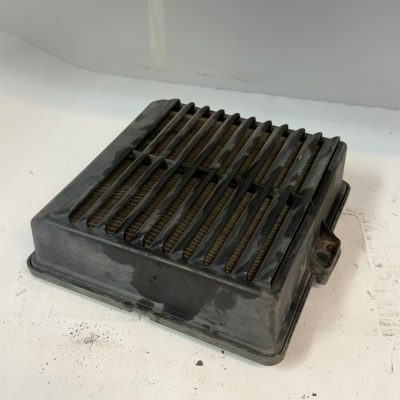 Volvo ohjaamon ilmasuodattimen kotelo 20489248