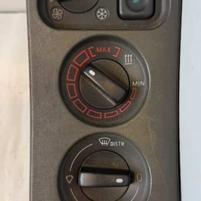 Scania lämmönsäätöpaneeli 1362648