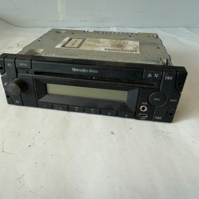 Mercedes-Benz radio A0048205286