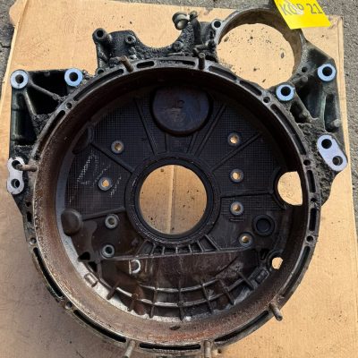Volvo vauhtipyörän kotelo 21768996