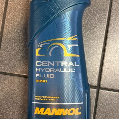 MANNOL Central Hydraulic Fluid (CHF) MN8990-1 Keskushydrauliikkaöljy