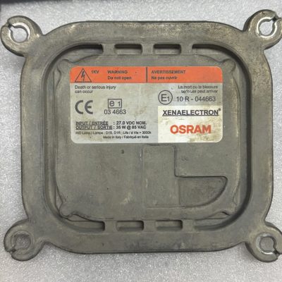 Xenon ajovalojen ohjausyksikkö Xenaelectron